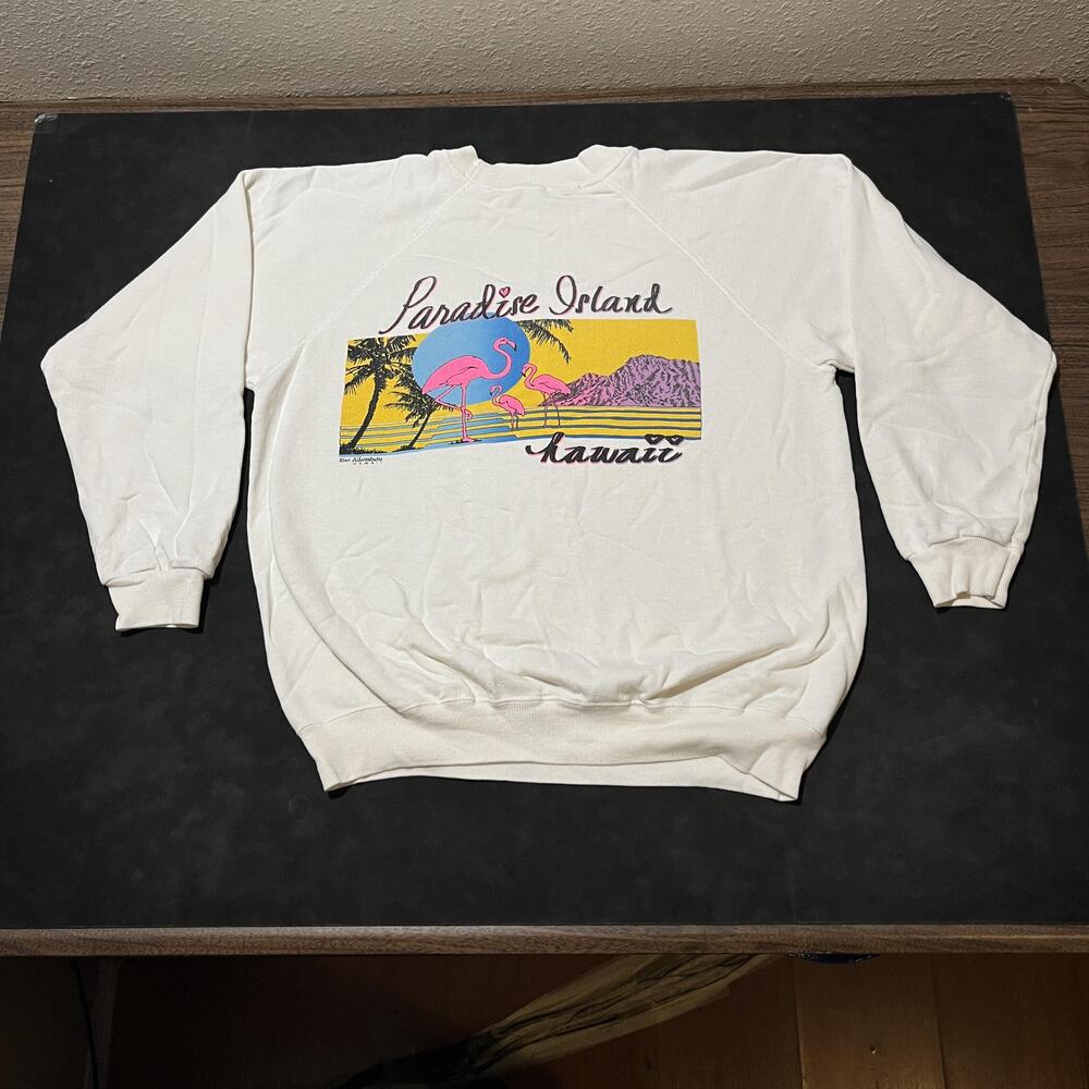 Vintage Hawaii Flamingo Neon Pink Sweatshirt Town Country Surf Paradise Island